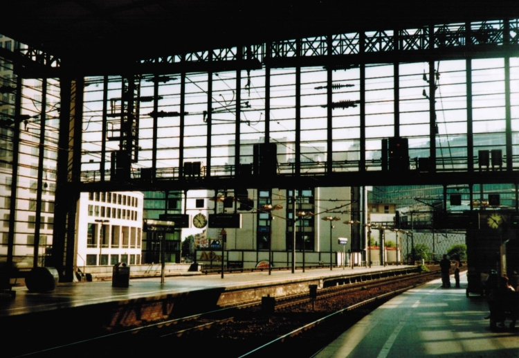 1216x839x2.jpg